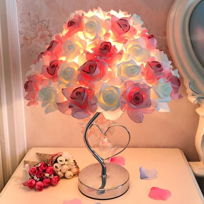 Lámpara de mesa romántica, luz LED nocturna con flores rosas, mesita de noche, luz de escritorio para el hogar, decoración del banquete de boda, regalo